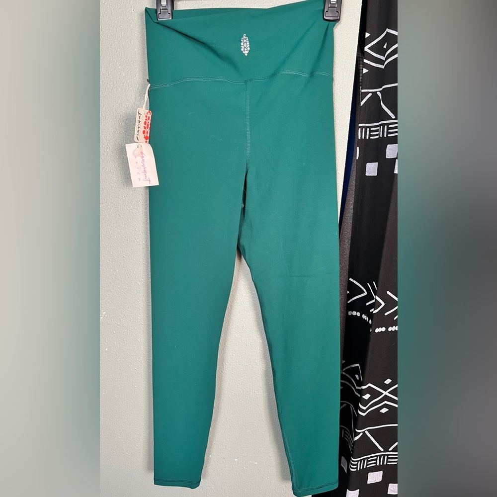 Free People Movement Hatch Maternity Green Leggings Small